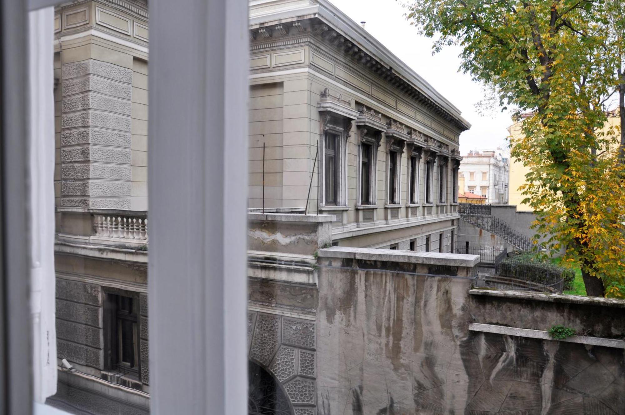 B&B Trieste Plus Exteriör bild