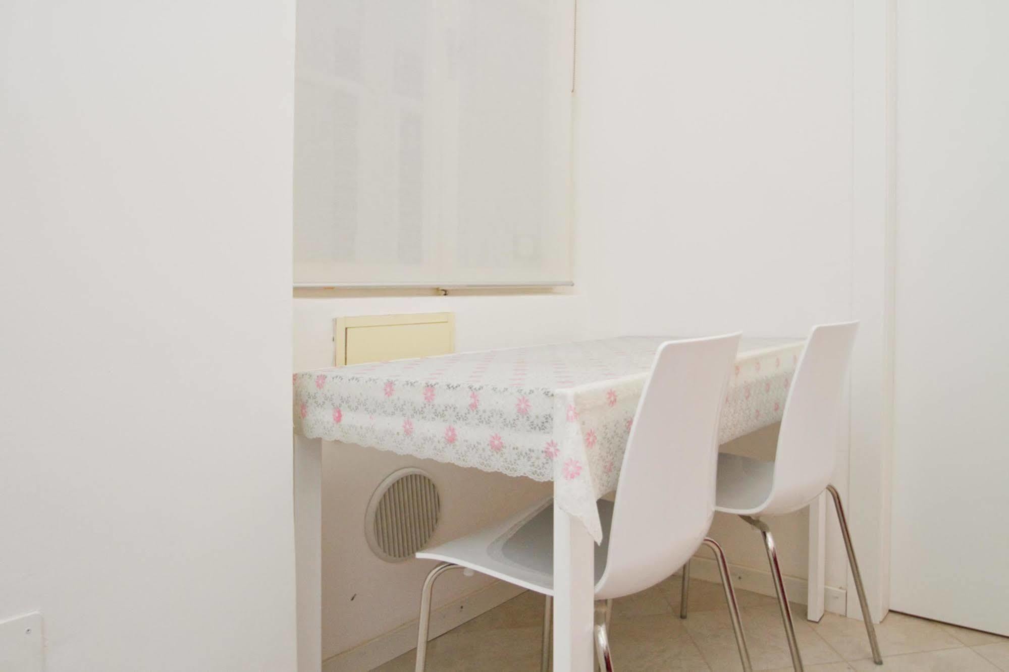 B&B Trieste Plus Exteriör bild