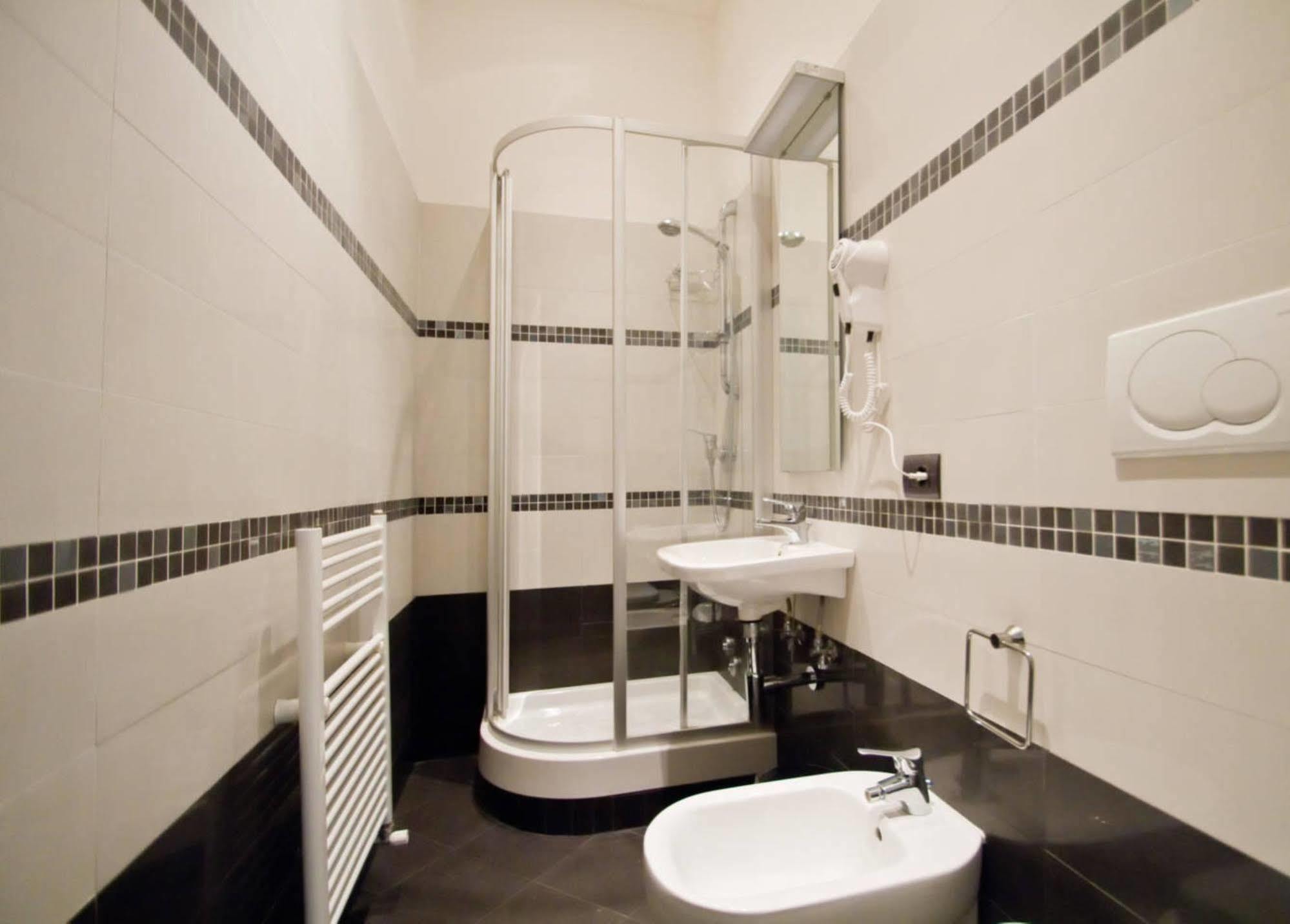B&B Trieste Plus Exteriör bild